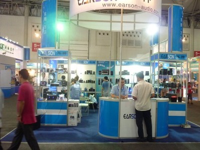 耳神音箱攜亮劍系列閃耀東莞時(shí)尚消費(fèi)電子產(chǎn)品展，引領(lǐng)家用電器銷售新潮流